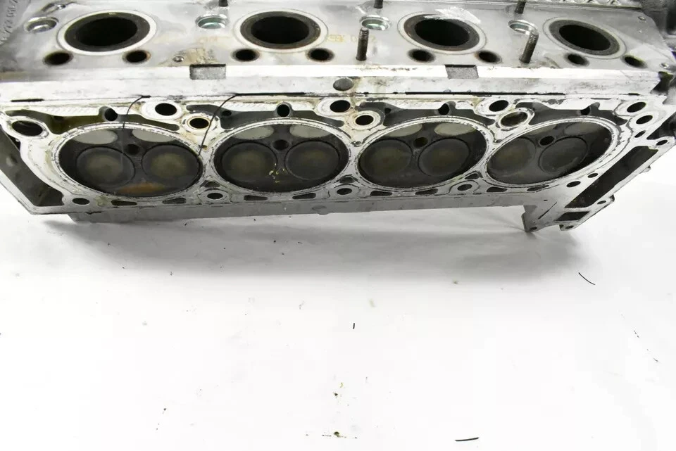 07-09 Conjunto culata motor lado derecho mercedes w221 s550 2730162701 fabricante de equipos originales Foto 2 de 4