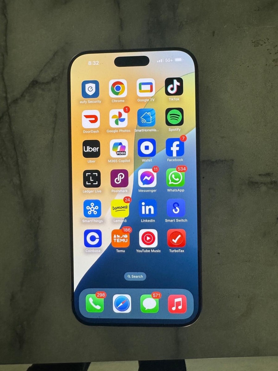 Apple iPhone 16 Pro Max - 256 GB - Natural Titanium (AT&T) for