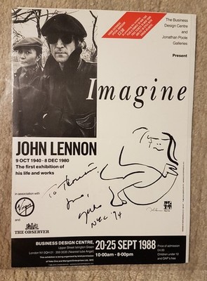 Yoko Ono Autogramm auf Flyer signiert 1994 (Beatles John Lennon related) 