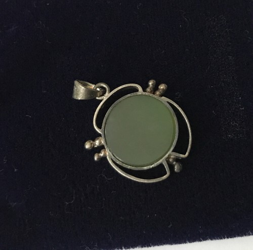 Vintage Sterling Silver 925 Jade Jadeite Circular Modernistic Pendant Necklace H - Picture 7 of 12