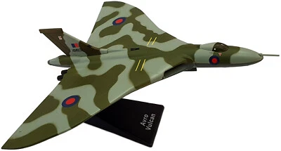 Avro Vulcan XM607 Operation Black Buck Falklands War 1982 1:144 Scale Model