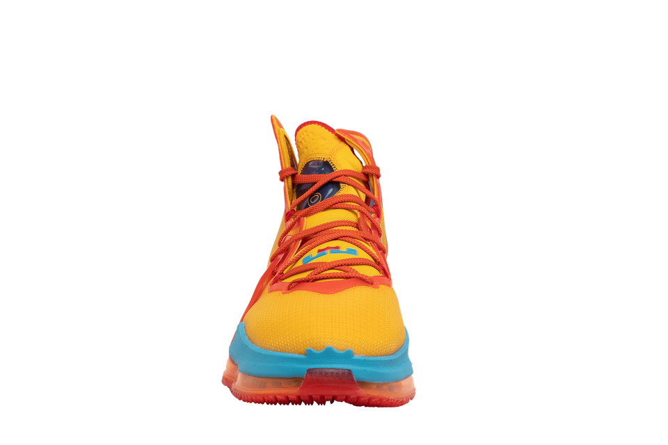 Preços baixos em Nike Space Jam x LeBron 19 Tune Squad | eBay