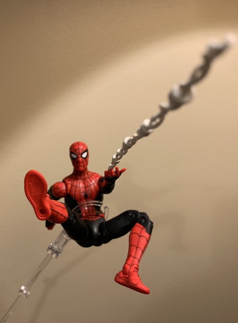 diamond select venom bust