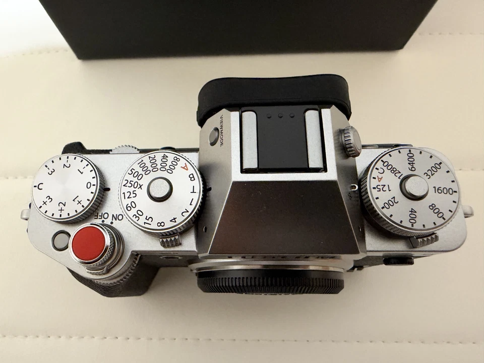 Fujifilm X-T5, foto 2 di 5