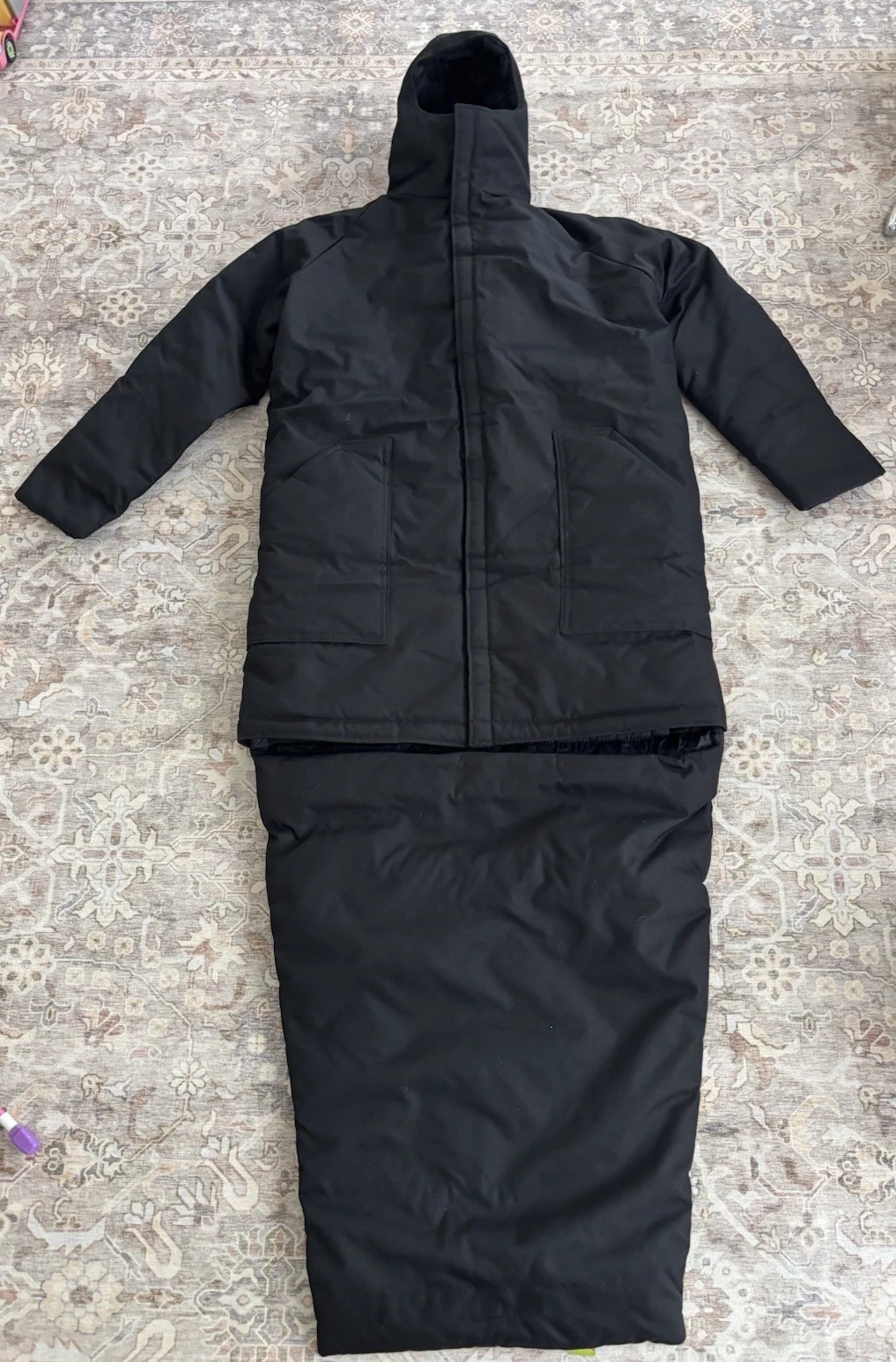 Coat Jacket Wearable Sleeping Bag Parka Packable Camping Bed Roll Cold Weather
Opens in a new window