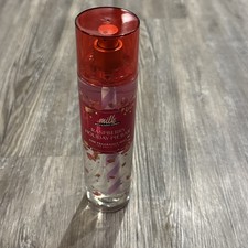 NEW Bath  Body Works Raspberry Holiday Pie Bar Fine Fragrance Mist Spray 8 oz