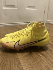 Nike Zoom Superfly 9 Elite SG-PRO AC P Soccer Cleats Mens Size 7 W/8.5 YELLOW