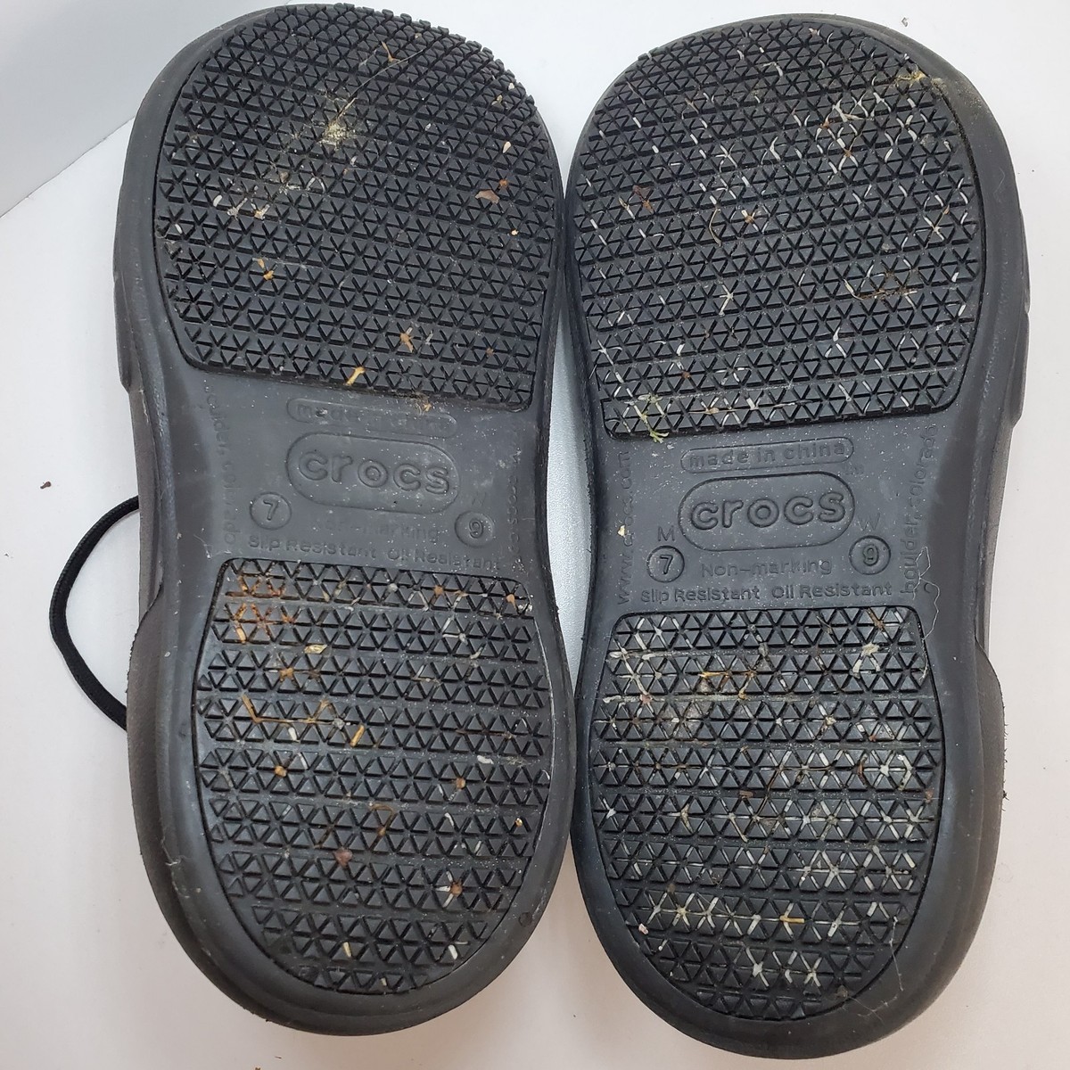 Crocs Velocity Lace Up Dark Green Leather Top Shoes Unisex  display picture 1