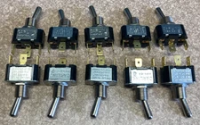 10x Carling SPDT Toggle Switch LOT of 10 NOS 15A 125V 20A 250 VAC 3/4 HP 120-240