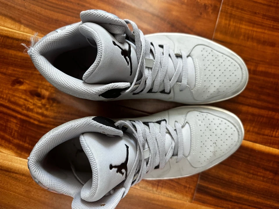 Nike AIR JORDAN 1 Flight 3 Retro Gris Lobo Para Hombre Talla 11 706954-005 Gris Foto 2 de 4