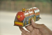 Vintage C-1648 Colorful Litho Wind Up Train Engine Toy