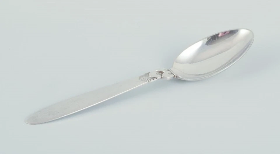 Кактус Georg Jensen. Две десертные ложки из чистого серебра. - Изображение 2 из 4