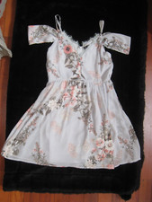 Lulus Gorgeous Summer Sundress Off the Shoulder Size Medium