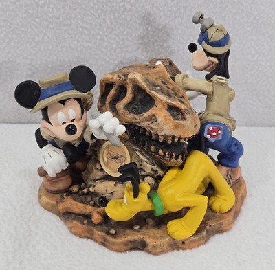 Disney Animal Kingdom Big Dig In The Boneyard Dinosaur Mickey Mouse Goofy Clock
