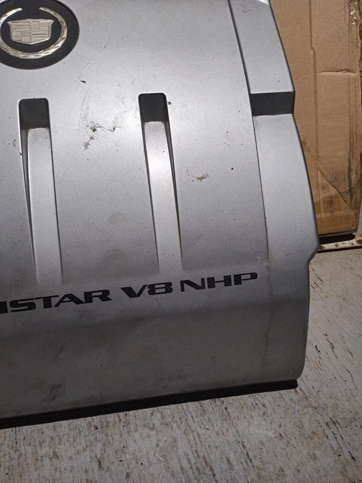 Cubierta del motor Cadillac DTS 2006 2007 2008 2009 2010 2011 Foto 3 de 4