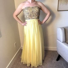 10305 Size 10 Sherri Hill sleeveless jeweled beaded bodice soft chiffon yellow