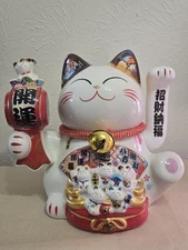 Ceramic Maneki-Neko Waving Arm Lucky Cat - Size large 