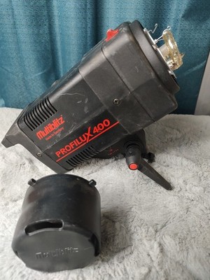 Multiblitz Profilux 400 Studio Flash Light Made In Germany Powers Up W/ Bulb