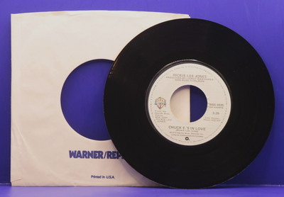 RICKIE LEE JONES  Chuck E.'s In Love  45 RPM  WARNER BROTHERS 8825  NM/UNPLAYED