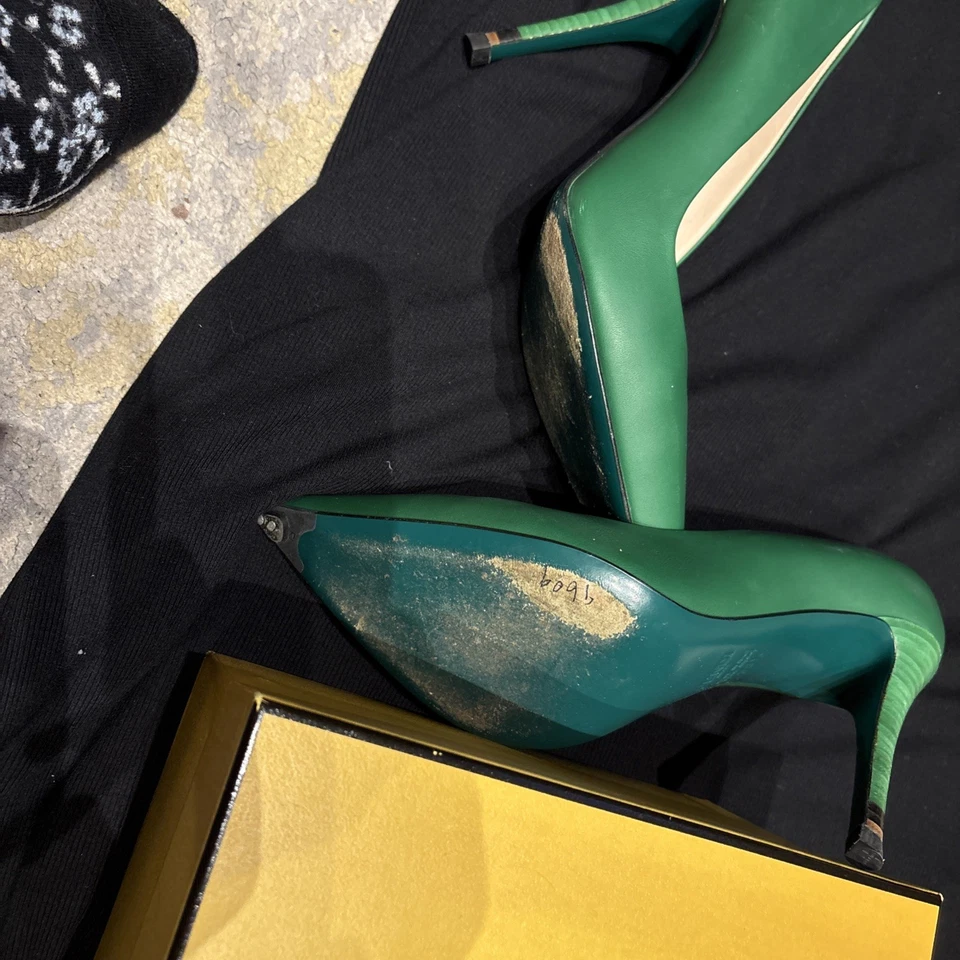 Zapatos de tacón alto Fendi para mujer 38,5 Foto 4 de 4