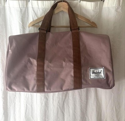 Hershel 43L Carry On Ash Rose #travel #