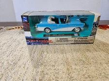 City Cruiser Collection BUICK CENTURY Die Cast Model 1:43 scale -- NIP!!