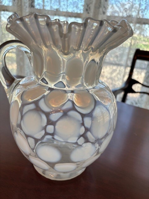 VINTAGE FENTON ART GLASS OPALESCENT COIN DOT RUFFLED EDGE PITCHER 9 1/2 ...