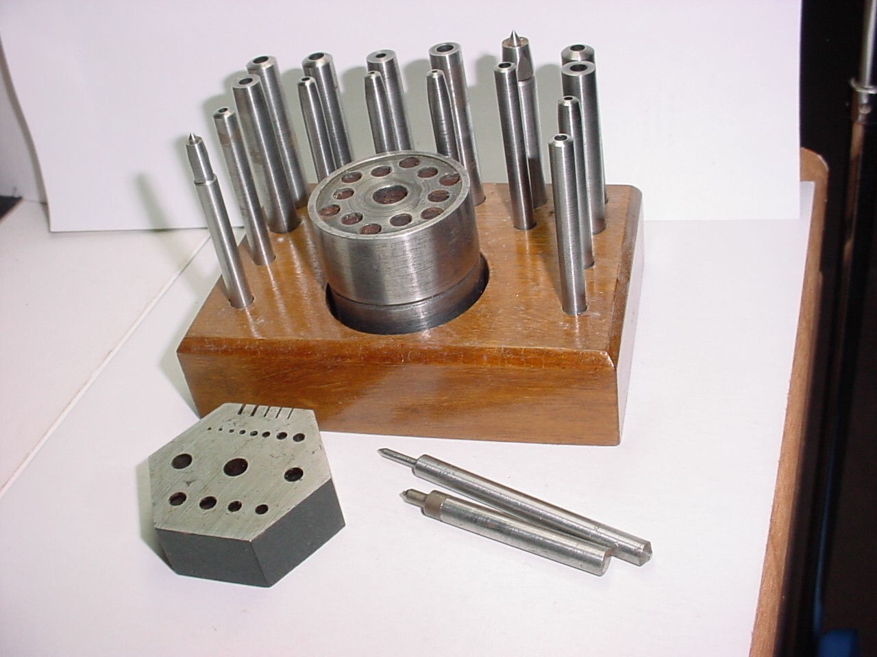 Clock Repair Watchmaker Staking Tool Set Watch Punching Riveting