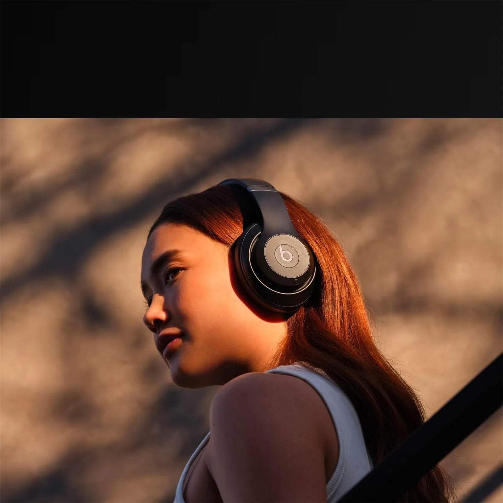 Beats Studio Pro Wireless Bluetooth Noise Cancelling Headphones