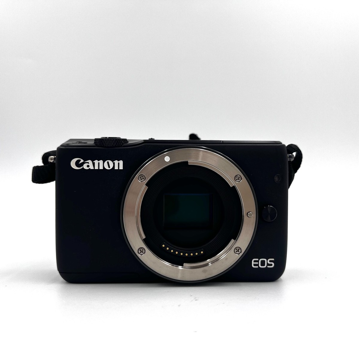 キヤノン CANON EOS M10 EF-M 15-45mm IS STM Canon EOS M10 Mirrorless Digital Camera with 15-45mm 0584C011
