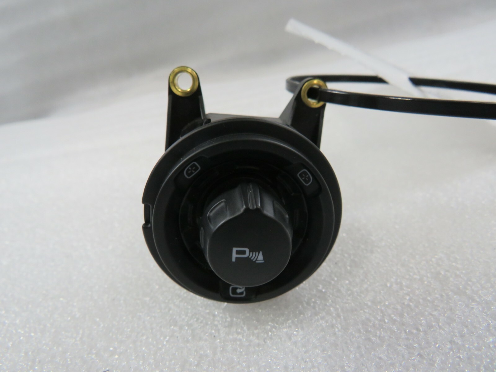 McLaren 600LT, Mirror Control Switch, Used, P/N 13M0833CP