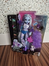 Mattel Monster High Abbey Bominable Fashion Doll HNF64 Accessories Tundra