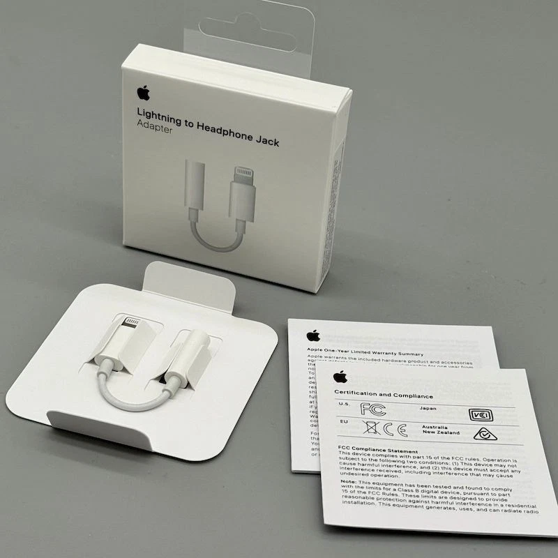 Genuine Apple iPhone Lightning to 3.5mm round Headphone Jack A1749 | Brand New - Image 2 of 4