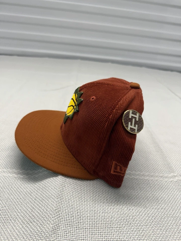 New Era Phoenix Suns Corduroy Fitted Hat 7 1/4 - Image 2 of 4