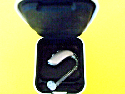  PROGRAMMABLE DIGITAL HEARING AID  3 ADJUSTABLE MODES BEHIND EAR SERIOUS LOSS