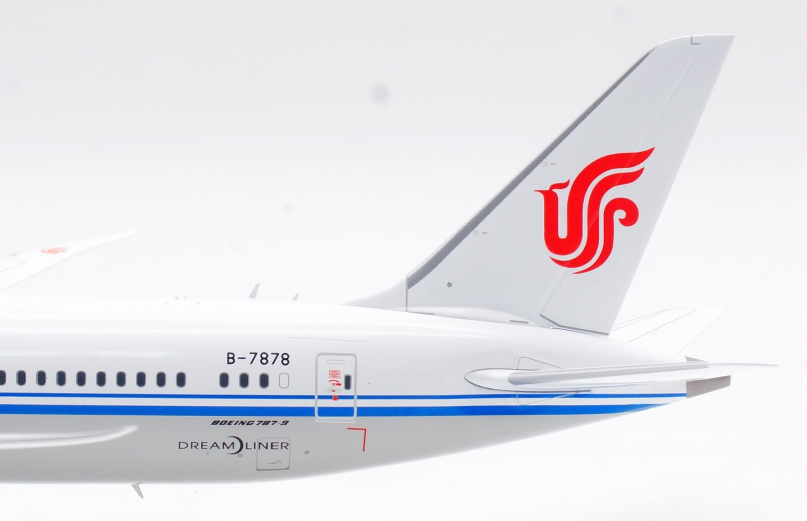 1:200 SQ Wings AIR China Boeing B787-9 B-7878 Diecast Aircraft Model Jet L2048