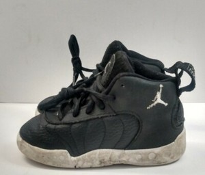 all black jordan jumpman