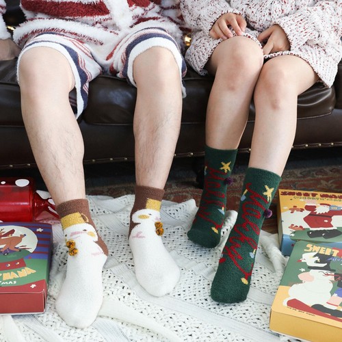 Women 4 Pairs Super Soft Winter Christmas Cozy Fuzzy Solid Slipper Socks 6-11 US - Picture 17 of 38
