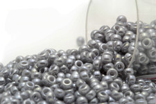 Miyuki Round Rocailles 11/0 Grey Pearl Ceylon Seed Beads RR-443