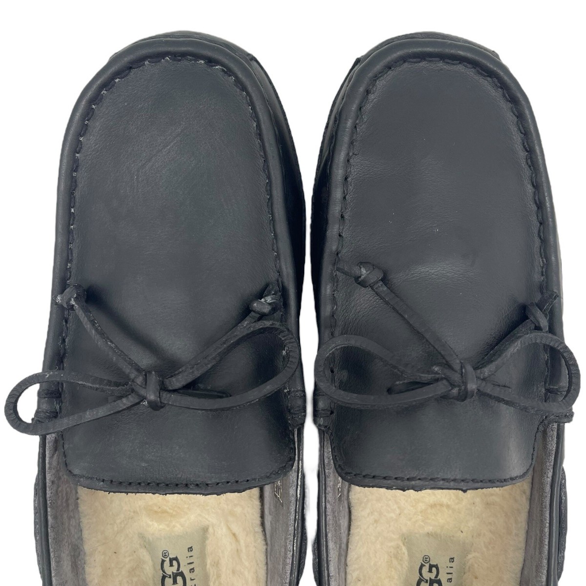 UGG AUSTRALIA Mens 8 Leather Chester Loafers Moccasins  display picture 1