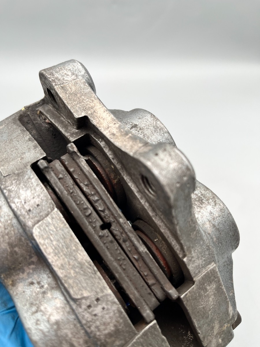 ヒラケン① Kawasaki ZX9R brake caliper front left brake caliper brake caliper