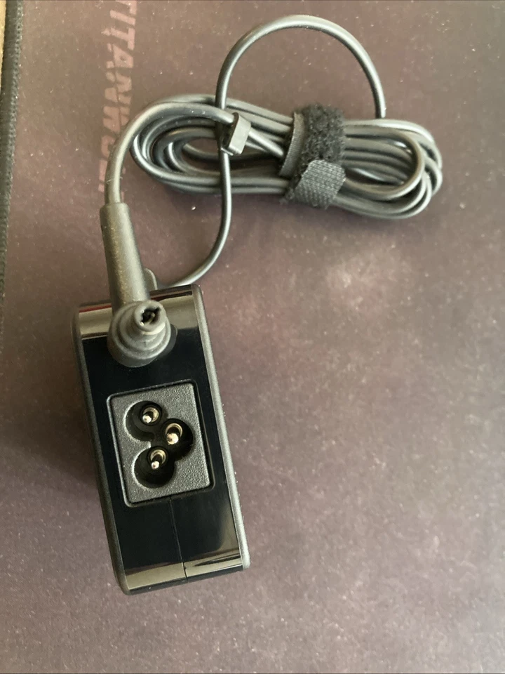 Genuine ASUS ADP-65GD D 19V 65W 5.5mm x 2.5mm AC Adapter Charger Original - Image 4 of 4