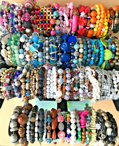 120+ HUGE Vintage Costume to Fashion Jewelry lot Bracelet Bangle Bead Stretch