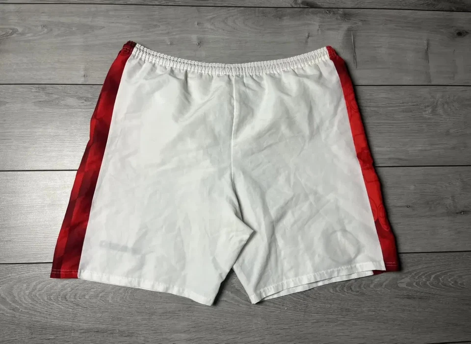 Pantalones cortos de fútbol local Manchester United 1996/98 Umbro Foto 4 de 4