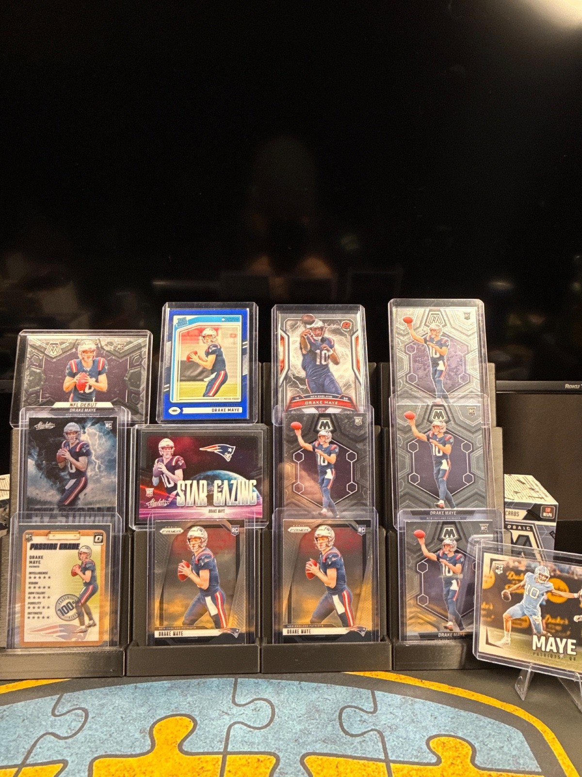 drake maye rookie base lot 13 cards in total