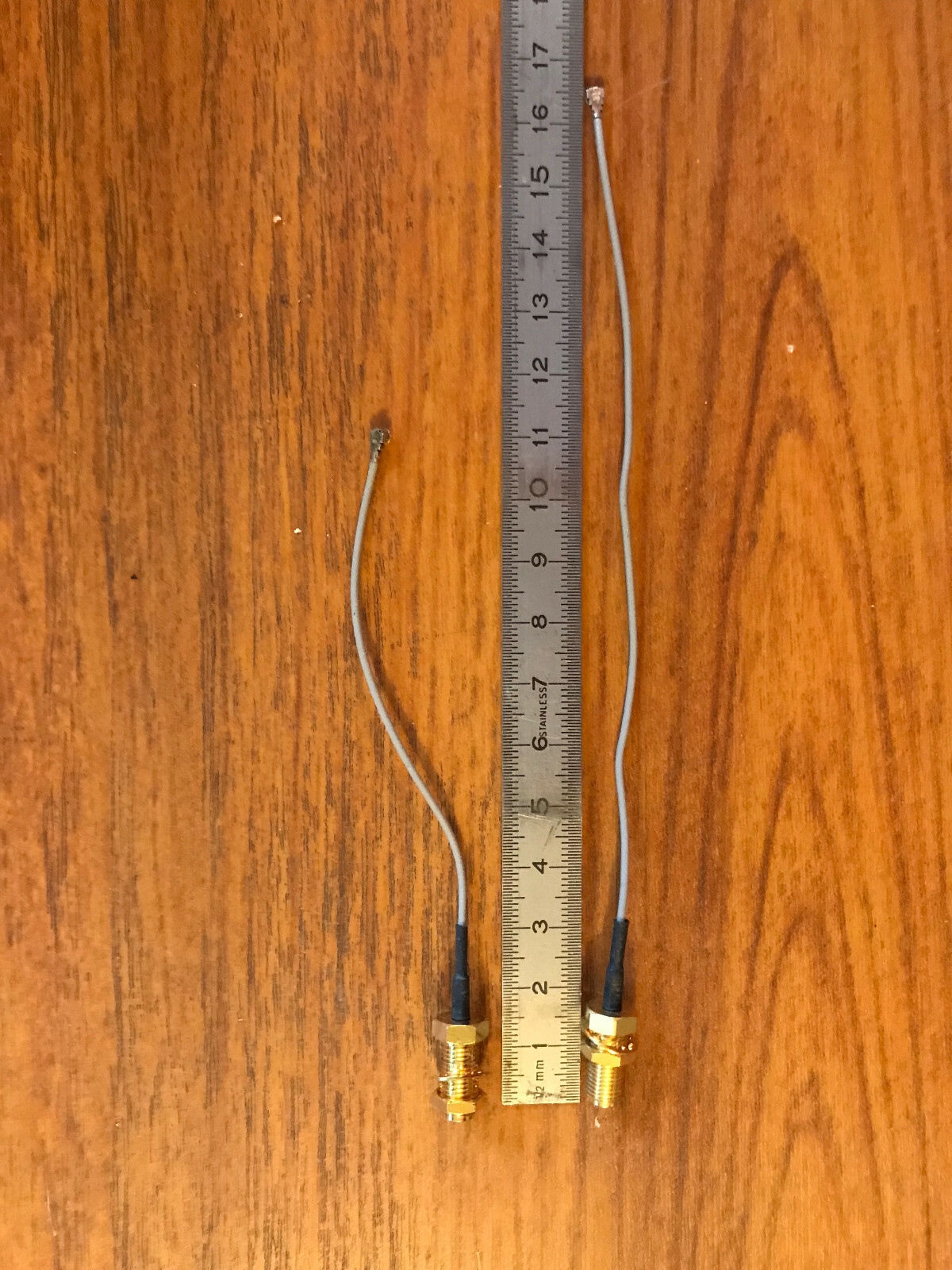 10 câbles Ufl(femelle)  SMA(femelle) 11 cm  RF-Solutions CBA-UFLSMA-1