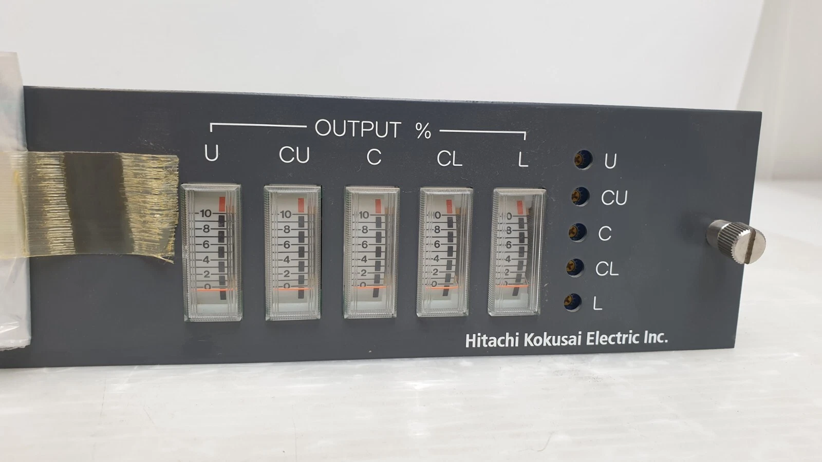 Five OUTPUT % bar meters and LEDs labeled U, CU, C, CL, L on the DN-150A