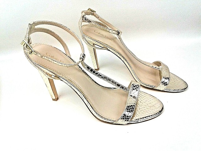 beach sandals amazon