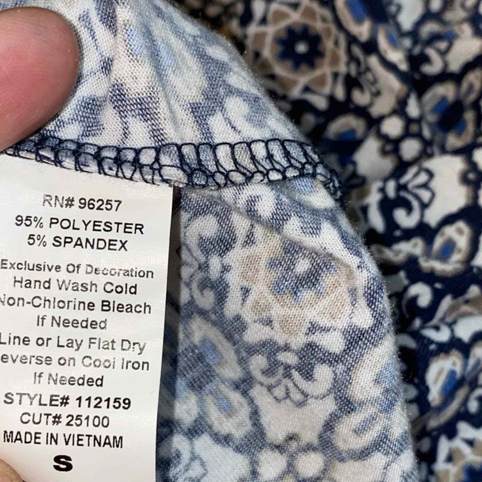 PerSeption Concept Patterned V Neck Blouse - image 5