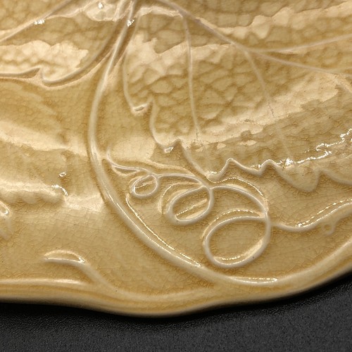 Wedgwood Antique Majolica 9" GOLD Strawberry Leaf Grape Vine Plate 1910 RARE - Picture 16 of 20